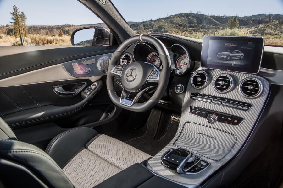 Интерьер Mercedes-AMG C63 S Coupe 2016 года  (NA) (фото 20 из 20)